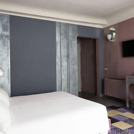 Hotell Numa Rodo