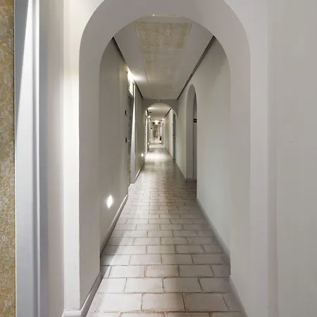 Numa Rodo Hotell