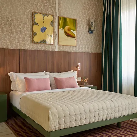 Numa Rodo Hotell