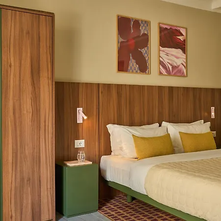 Numa Rodo Hotell