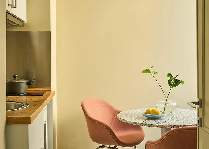 Hotel Numa Rodo 4*