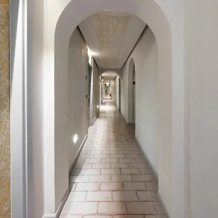 Numa Rodo Lägenhetshotell 4*